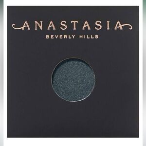 Various ANASTASIA Eyeshadows